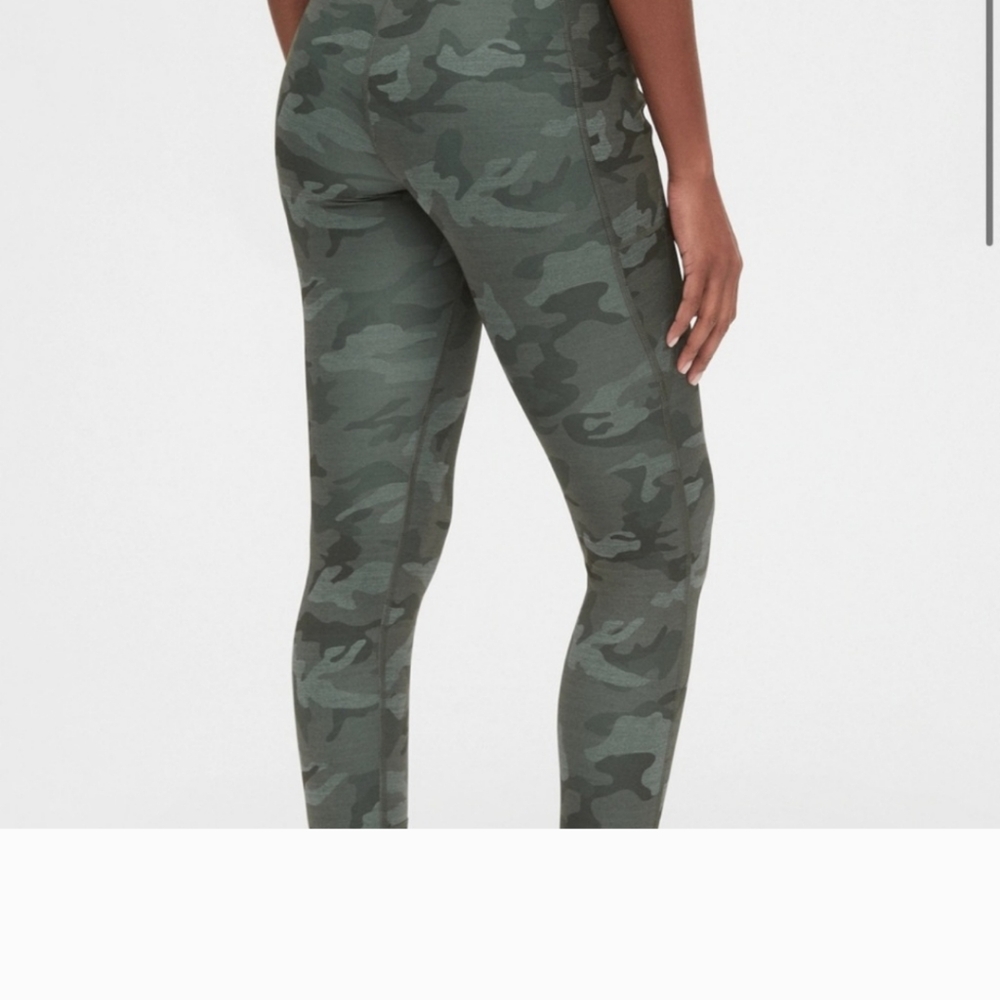 GapFit Sculpt Revolution, size small, high waist leggings, NWOT